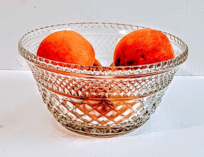 Beautiful Anchor Hocking, Wexford Style Crystal Bowl. 9.5" Diameter And 5" Deep.