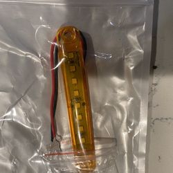 Red - Amber Led Lights 4inch Long - 1/2 Wide Lights Up Clear Red And Amber 5$ Each Color Rojo -amber Aluzan Claro El Color