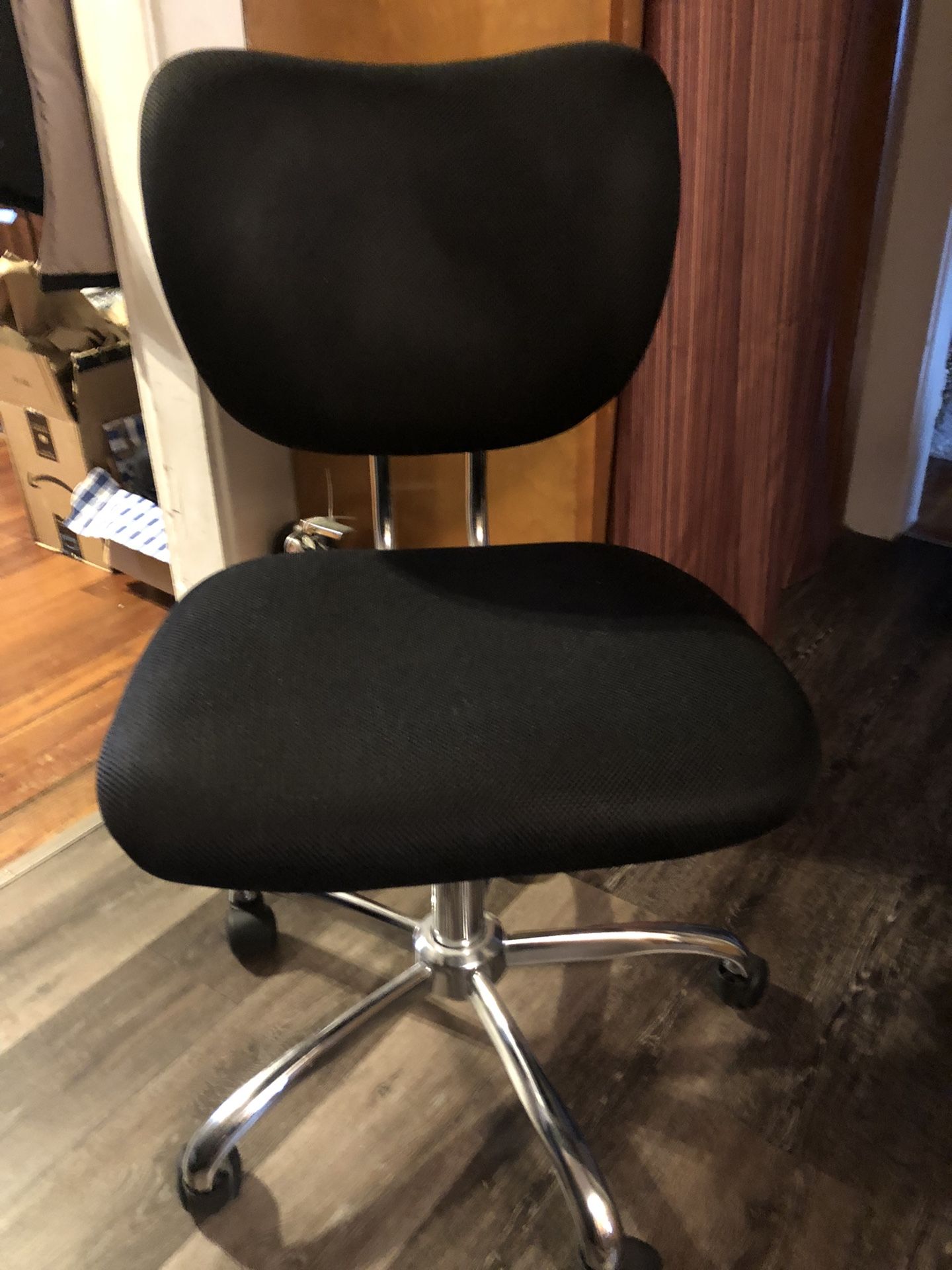 Black And Silver Office Chair 
