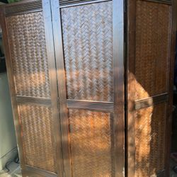 Folding Privacy Screen 