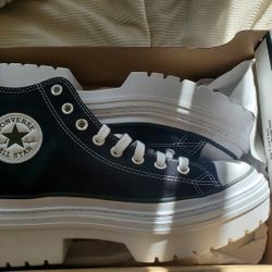 Converse High Tops Women's 9 , Men's 7 NIB CTAS Lugged Heel HI Black White Egret