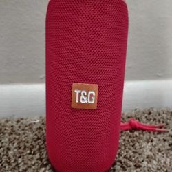 BLUETOOTH RED SPEAKER