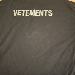 Men’s Vetements/ Staff