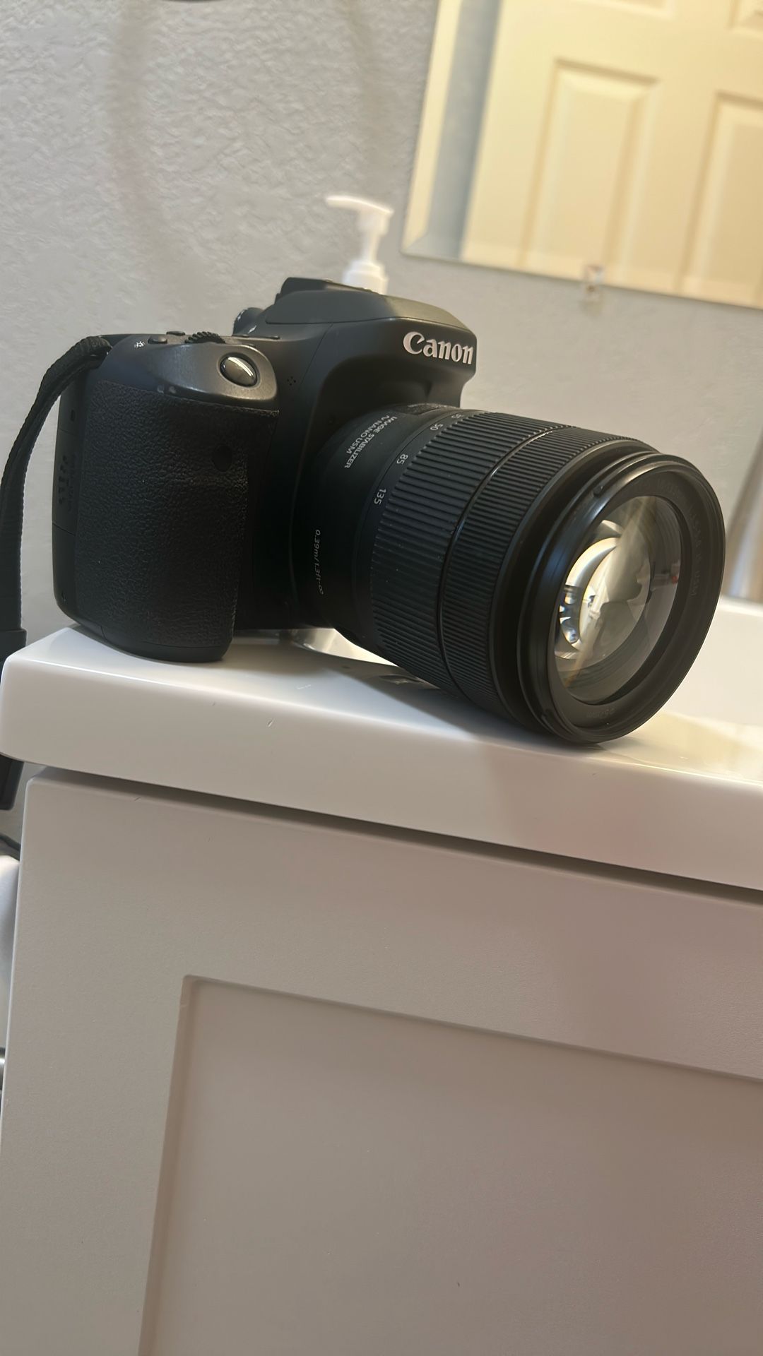 Canon 80D DSLR