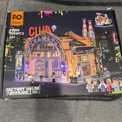LEGO Factory House of Music Lighting Building Bricks Set - Street Fusion Music Club City Town Fully Accessible Multi-Form Modular Collection