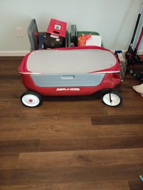 Radio Flyer Wagon