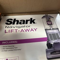 Shark Navigator Lift Away Vacuum