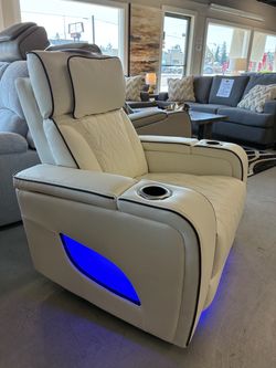 Power Recliner Chair – $699.99 + tax