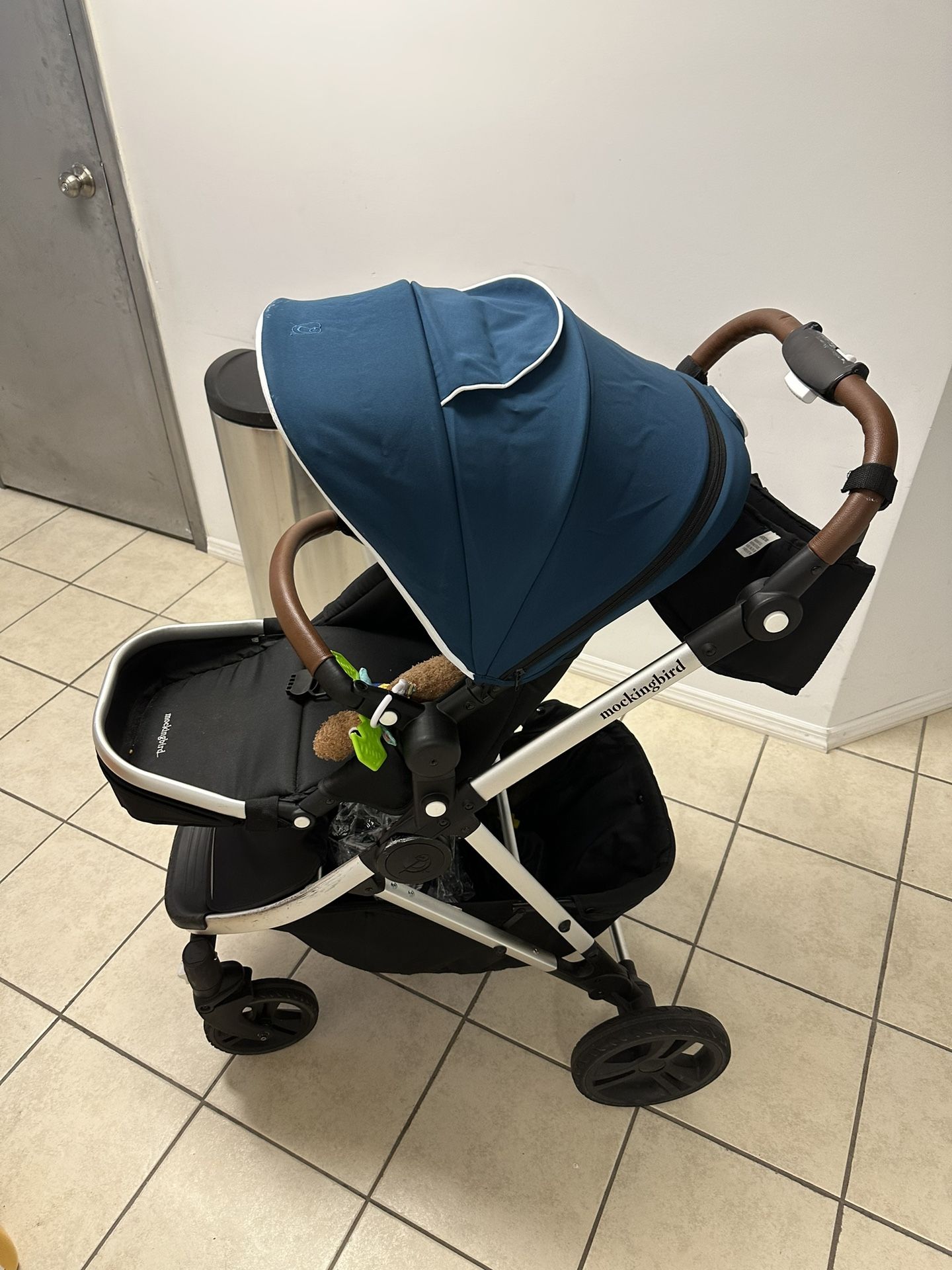 Mockingbird Single-to-Double Stroller (Blue And Brown)