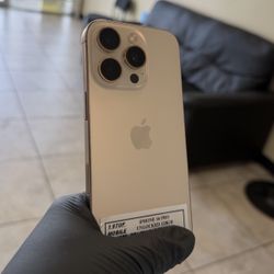iPhone 16 Pro UNLOCKED