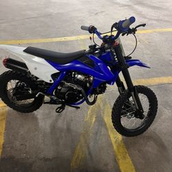 125cc Dirt bike Willing To Trade For Pc