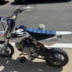 2018 YCF 125cc DIRTBIKE