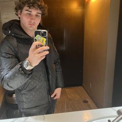 Louis Vuitton Puffer Jacket. Negotiable