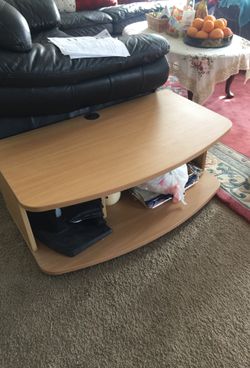 Wood tv stand, excellent condition