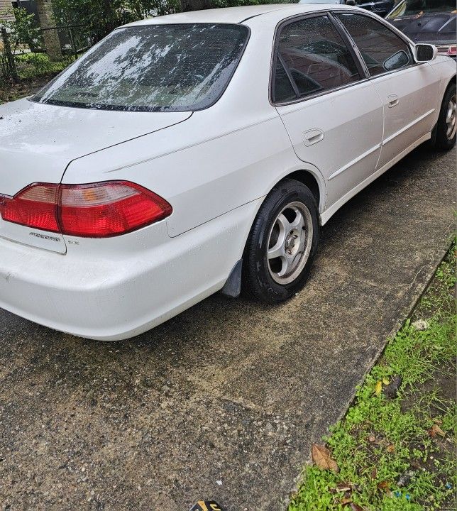 1998 Honda Accord