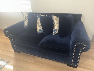 Large 2 Piece Couch Set