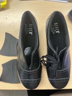 BLOCH tap shoes NEW