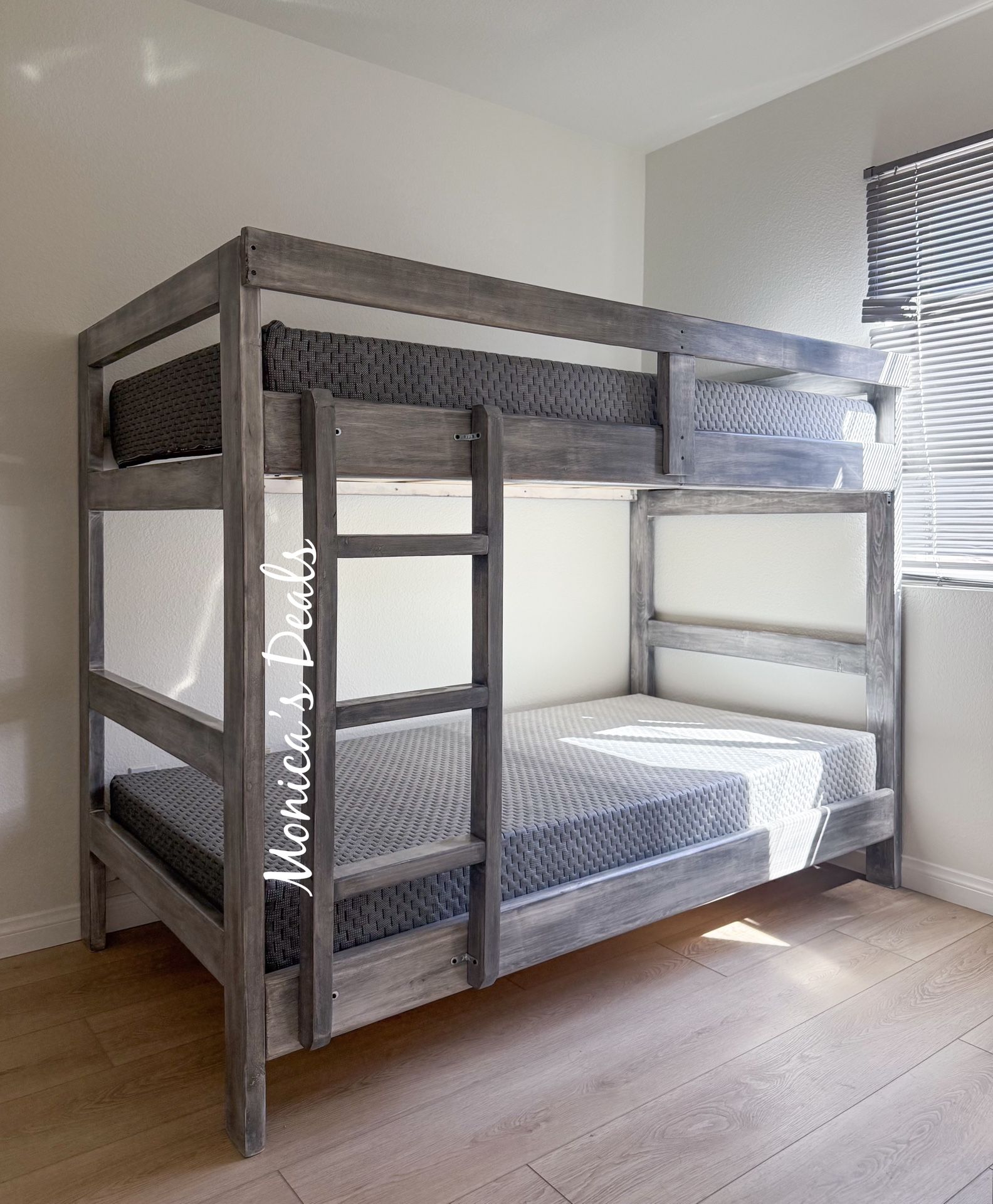 Solid Wood Twin/Twin Bunk Bed With Both Mattresses $560