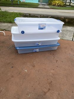 Under bed Container At 10 Dollar Each One