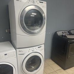 Whirlpool Heavy Duty Washer & Gas Dryer