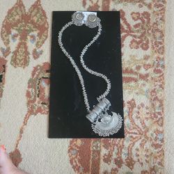 Silver Plated NECKLACE with EARINGS