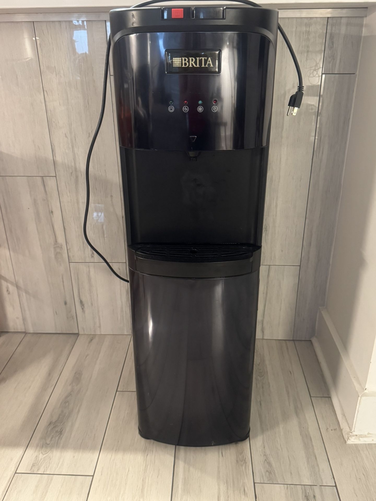 Brio Water fountain - Great for hot Tea