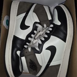 Jordan 1 Mocha