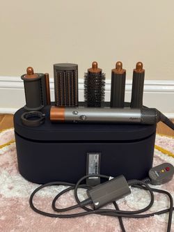 Dyson Airwrap Multi-Styler with Attachments