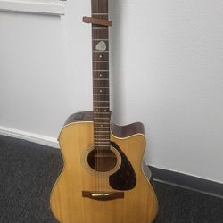Yamaha Guitar