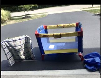 Evenflo Happy Camper