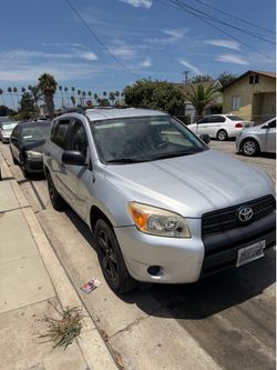2008 Toyota RAV4 – 170k Miles – Runs Great – $3,000