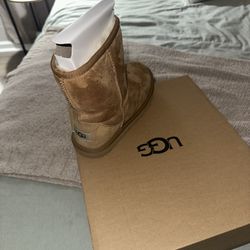 Ugg Boots Size 4