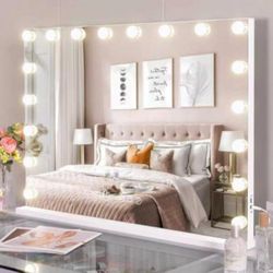 32 x 24 Led Hollywood Mirror with Bluetooth