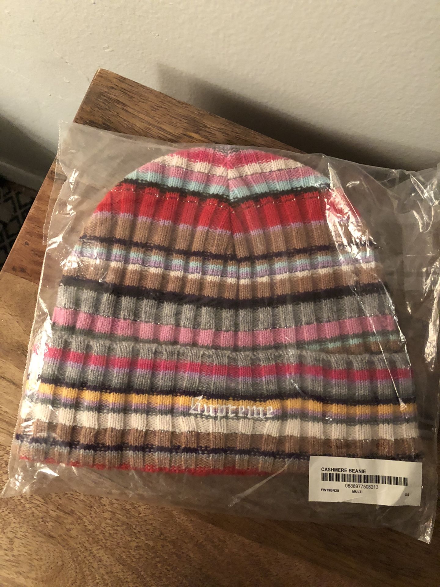Supreme Cashmere Multicolor Beanie