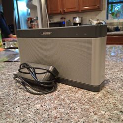 Bose Soundlink Bluetooth Speaker III