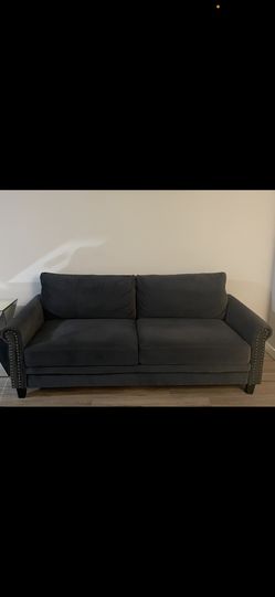 Beautiful Couch Like New! 