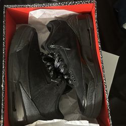 Black Cats Size 12