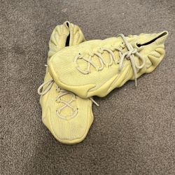 Yeezy 450 (size 12)