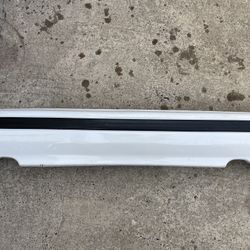 Mazda Rx7 - 1987 white rear bumper
