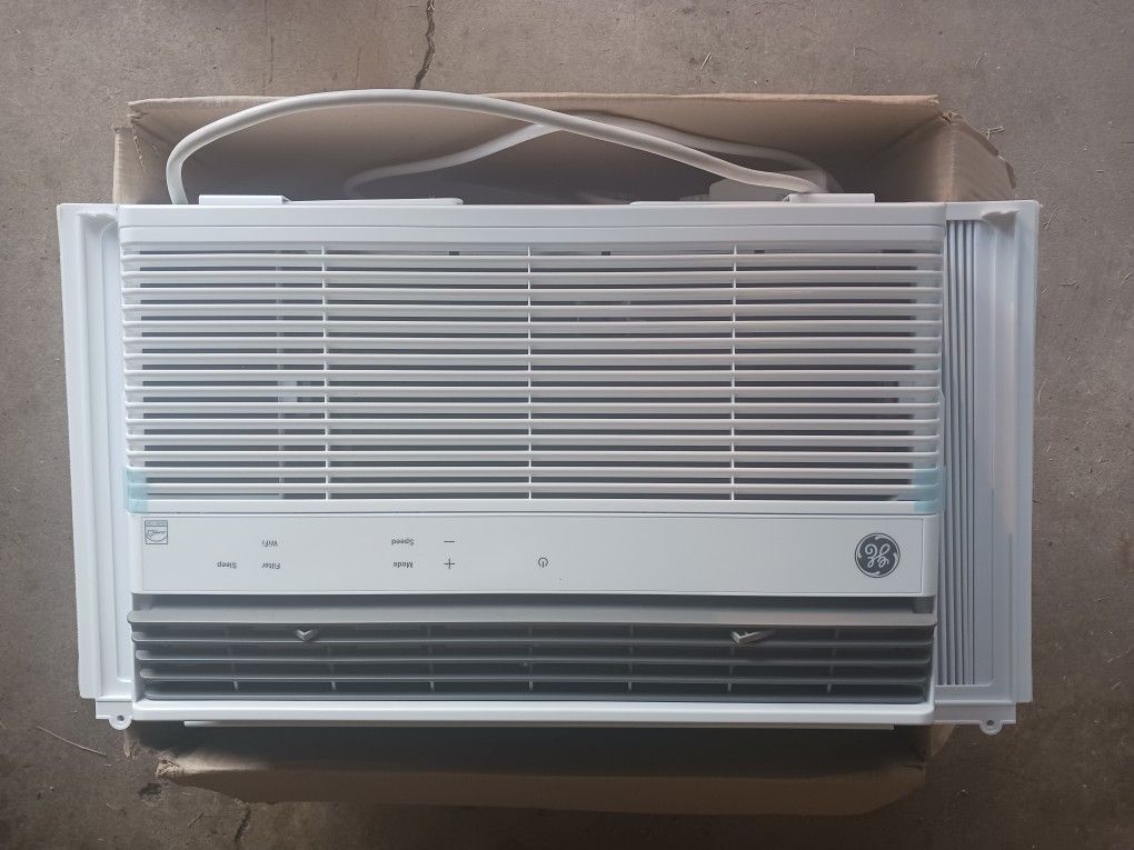 Window AC Unit