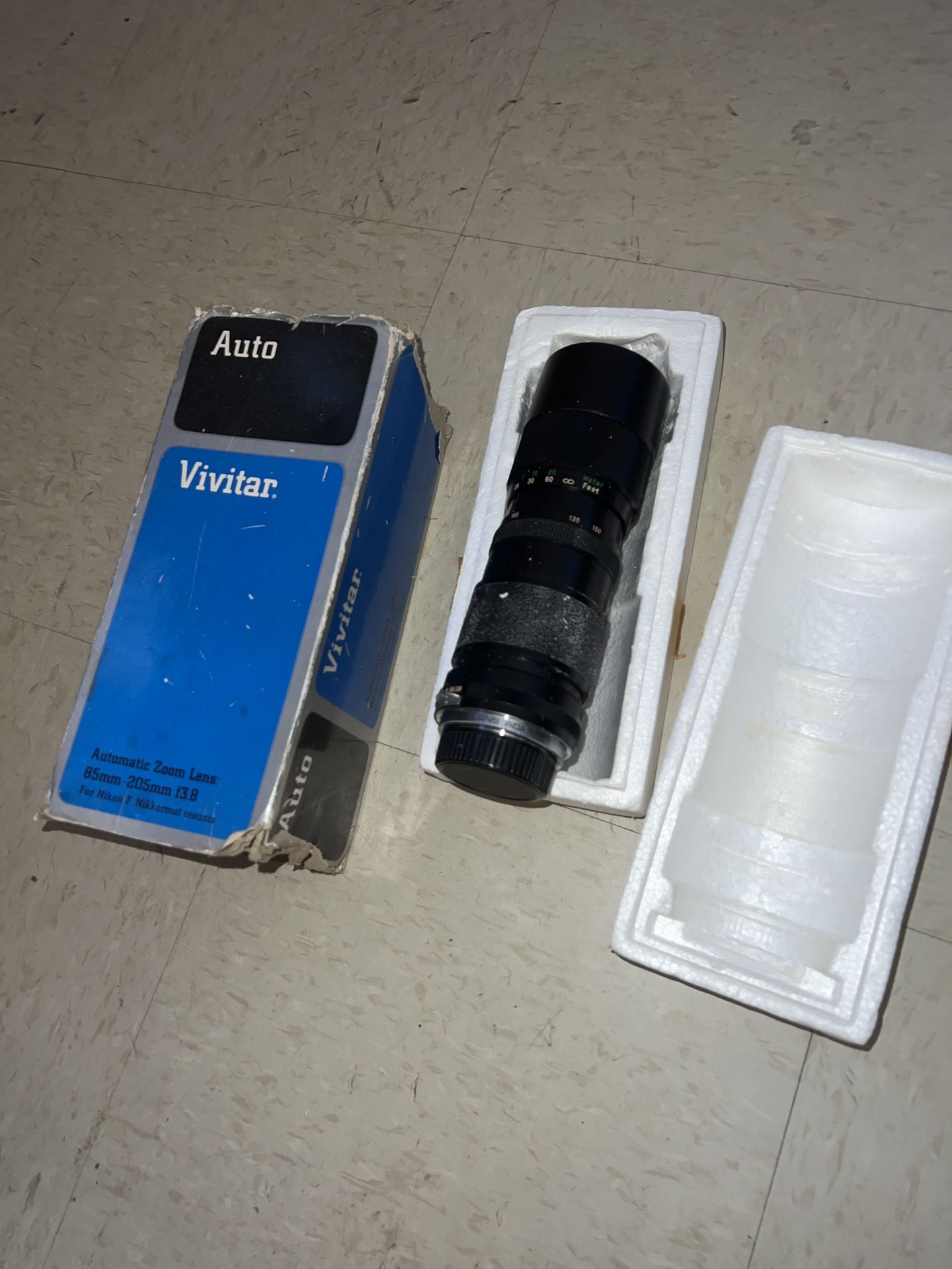 Vintage Vivitar Automatic Zoom Lens
