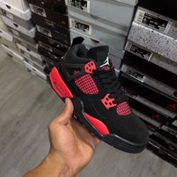 Jordan 4