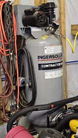 Ingersoll Rand SS3 60-Gallon Air Compressor — Tested & Working
