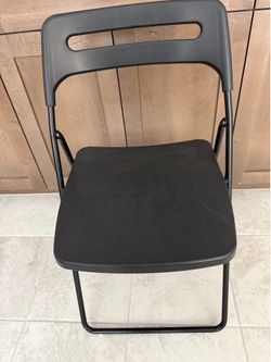 Folding chair
