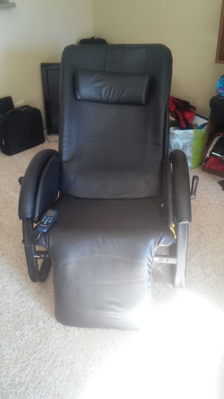Homedics Zero Gravity Massage Chair