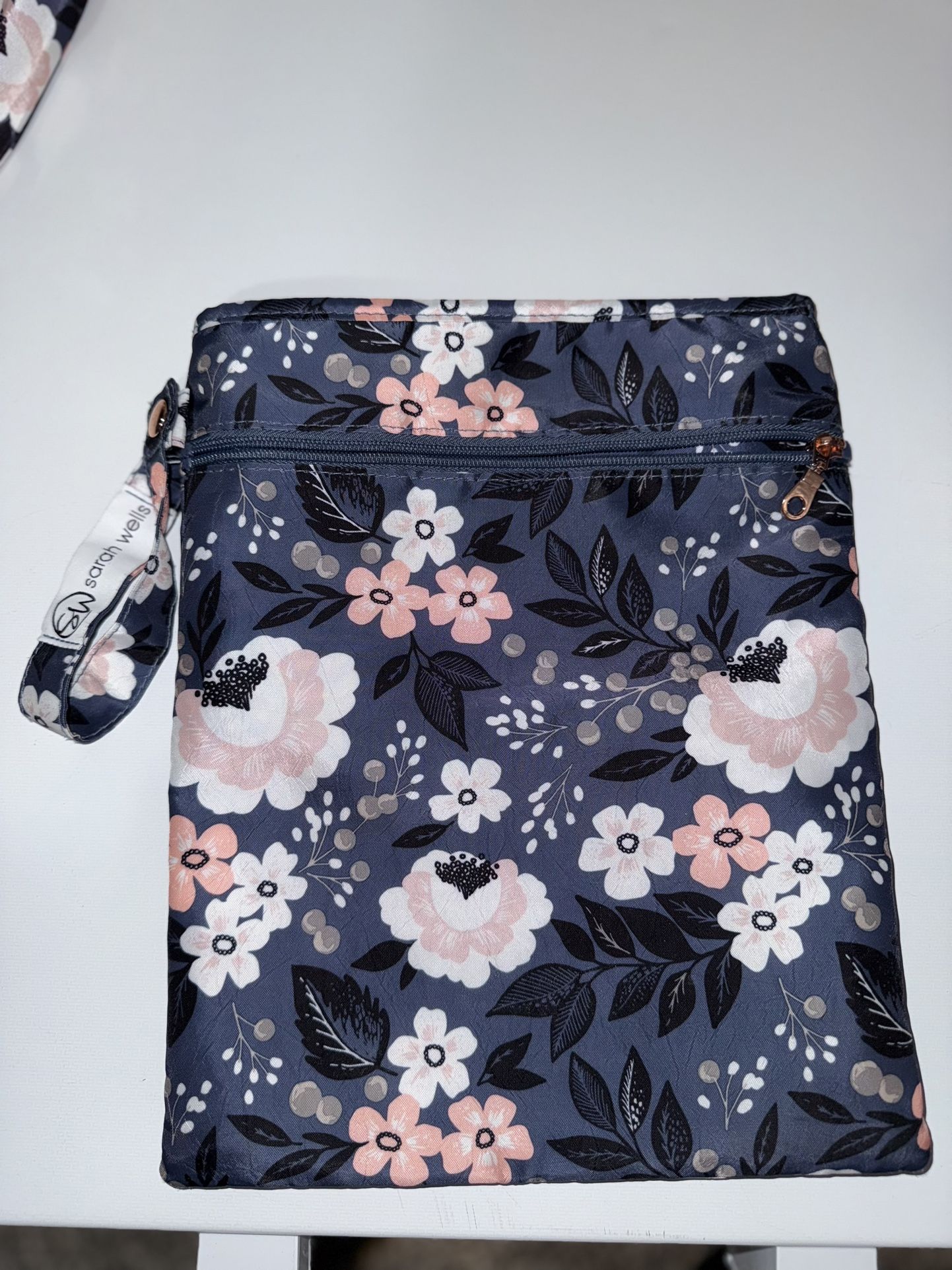 Sarah Wells Wet bag