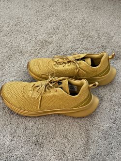 APL x Oracle Red Bull Racing gold TechLoom dream sneakers US 9.5
