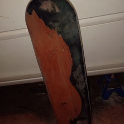 Skateboard deck need grip tape