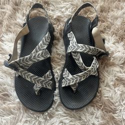 Chaco Women’s Z Cloud 2 Sandal Medium Width Size 9/40