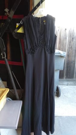 Womens Holiday Wear black Dress